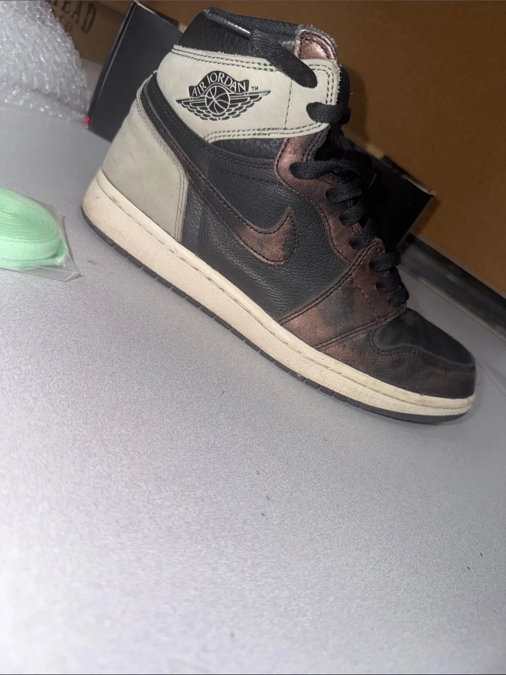 Nike Air Jordan 1 Retro High OG Patina